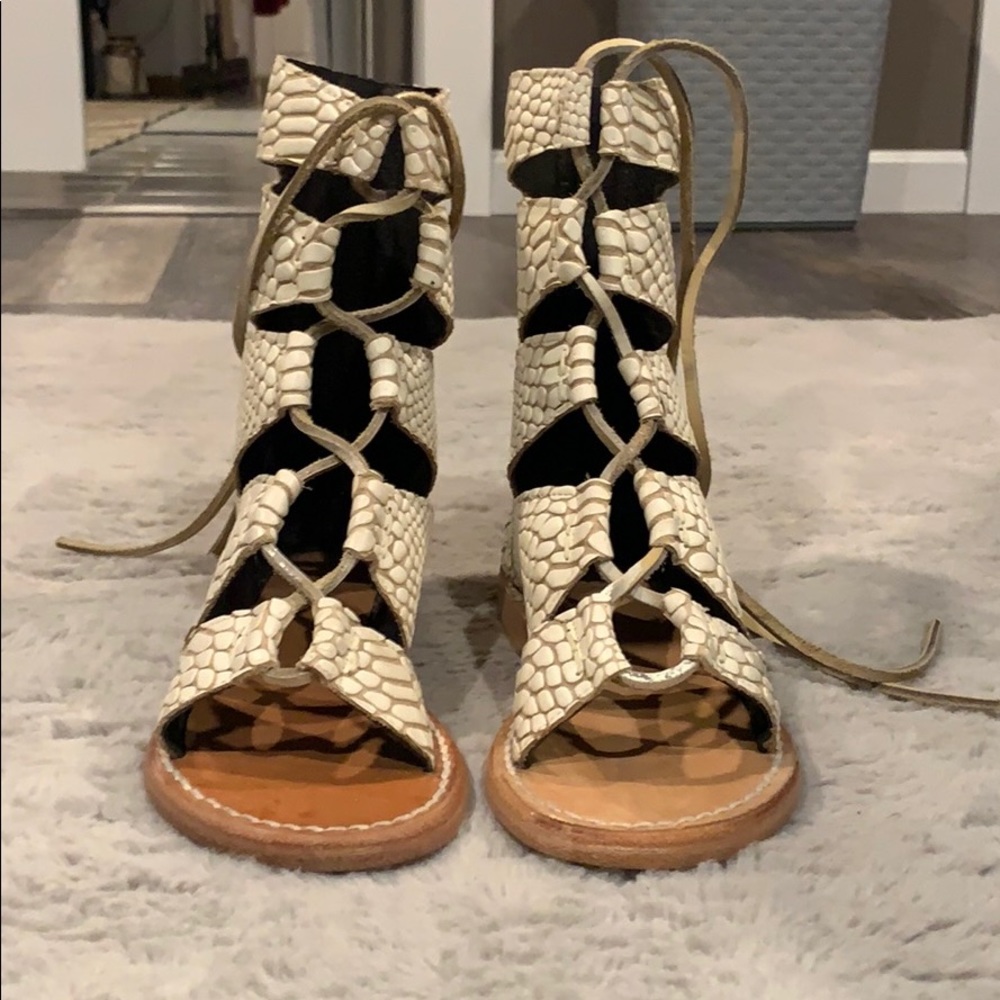 Freebird ceasar sandal